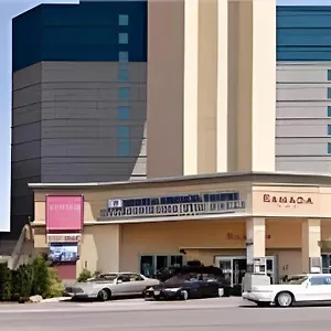 Tower At Fallsview מלון מפלי הניאגרה