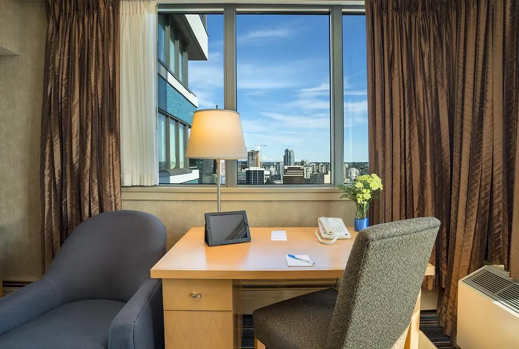Blue Horizon Hotel Vancouver