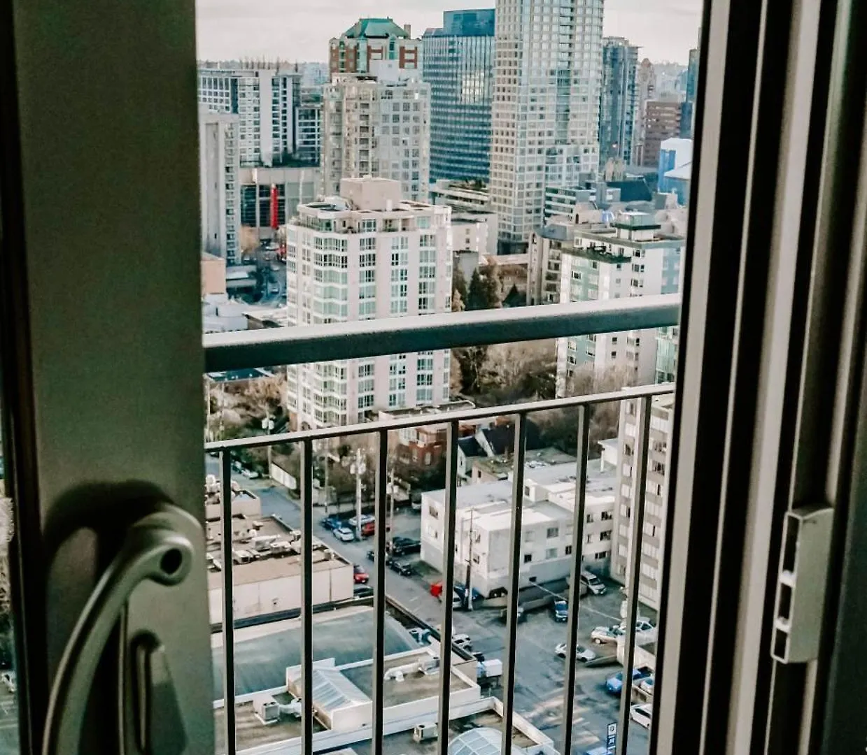 Blue Horizon Hotel Vancouver Canada